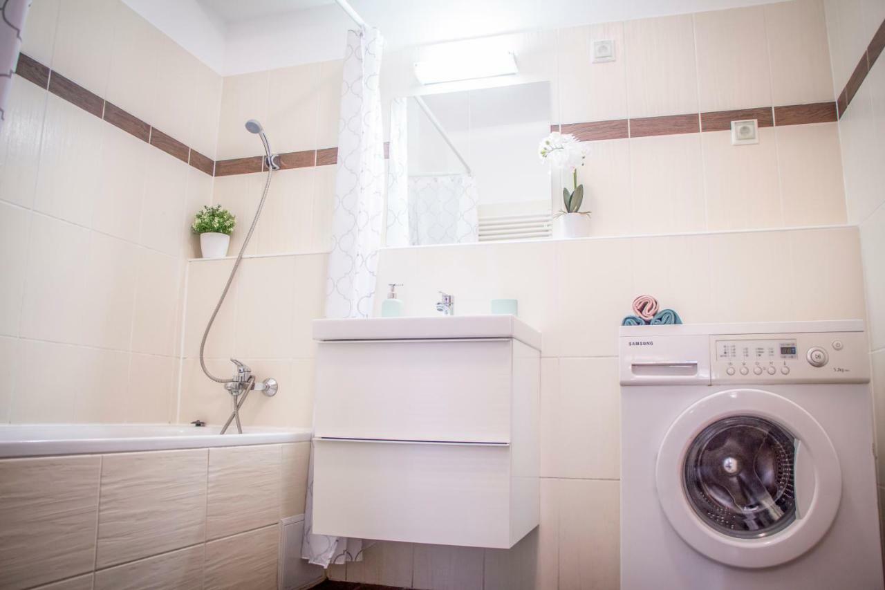 Don Quijote Apartment บูดาเปสต์ ภายนอก รูปภาพ