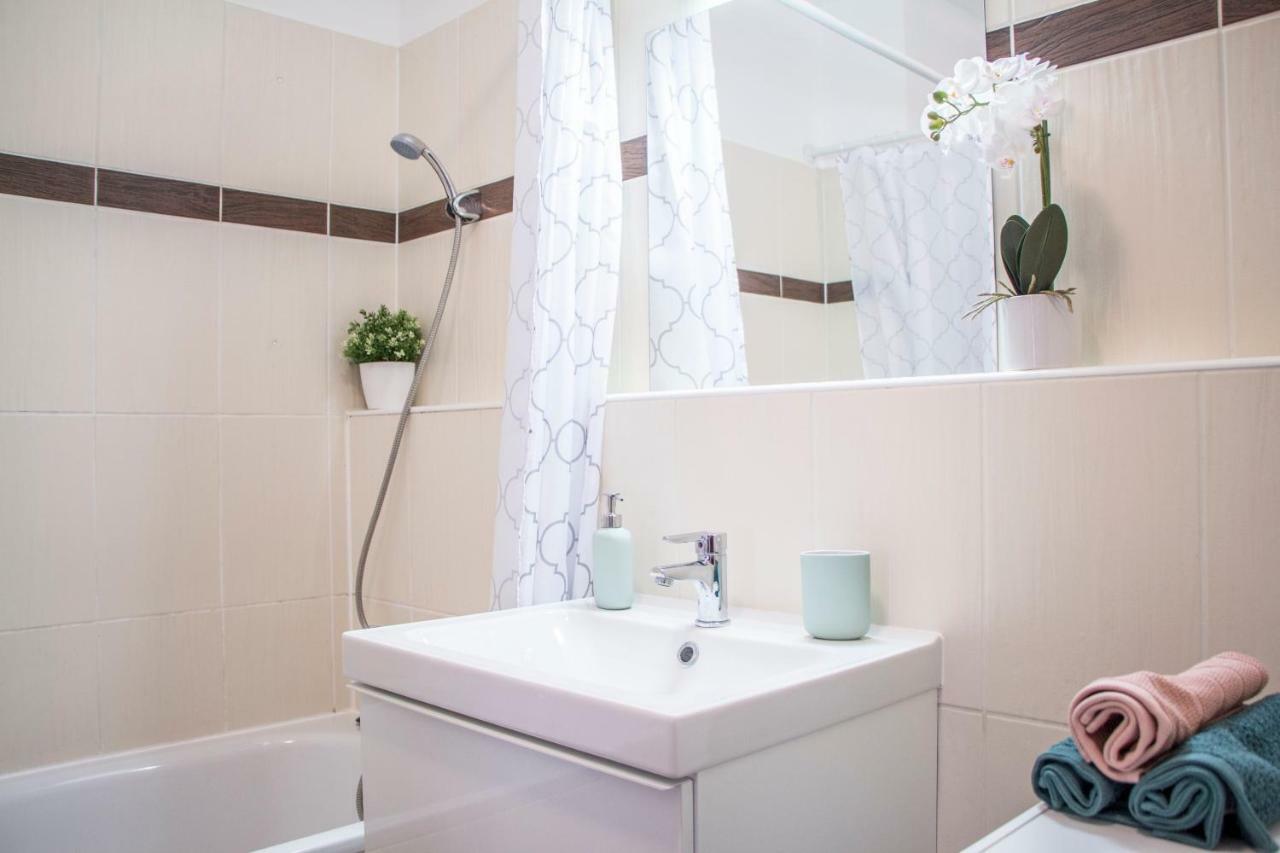 Don Quijote Apartment บูดาเปสต์ ภายนอก รูปภาพ